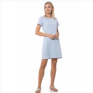Sail To Sable Hydrangea White Striped Tee Dress Small